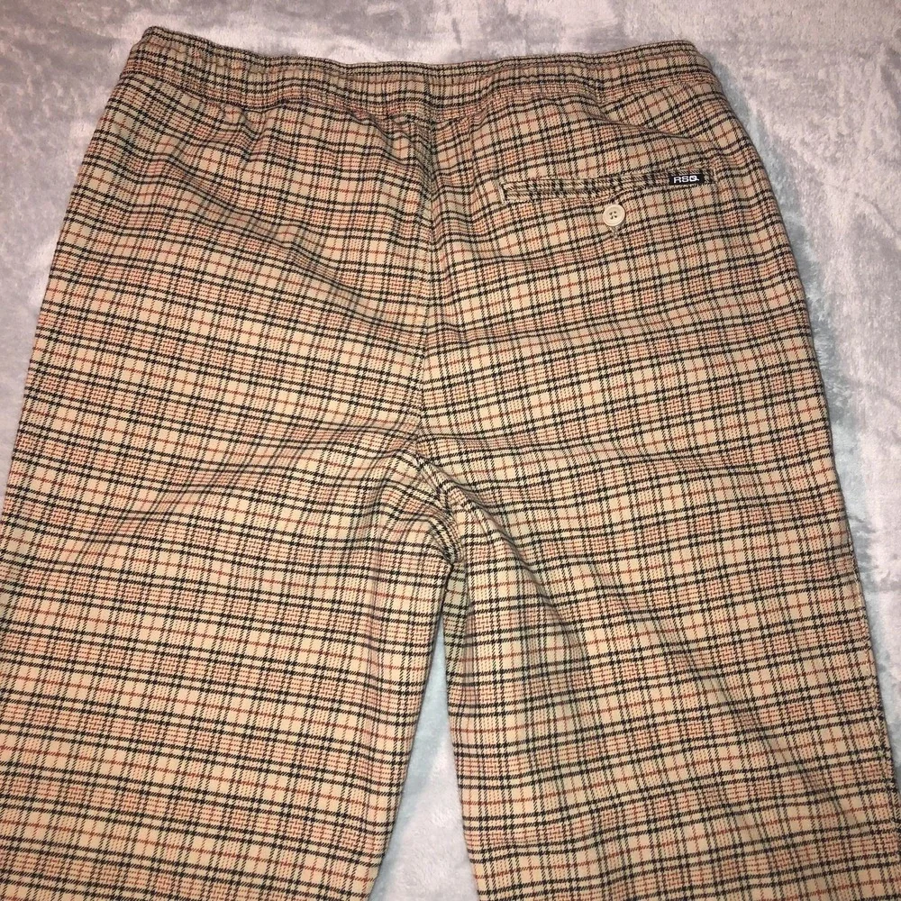 RSQ Pants Men's Size Large Beige Plaid Pull On Pants Elastic Waist Casual Pocket